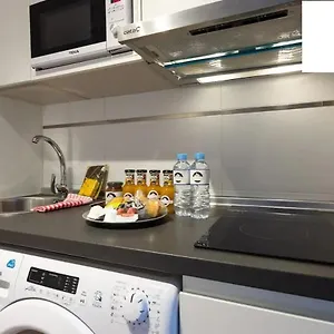 https://apartamento-la-rosaleda.es-andalucia.com